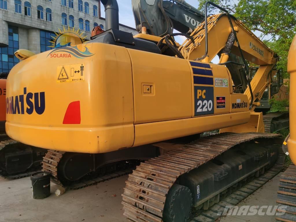 Komatsu PC 220-7 Koparki gąsienicowe