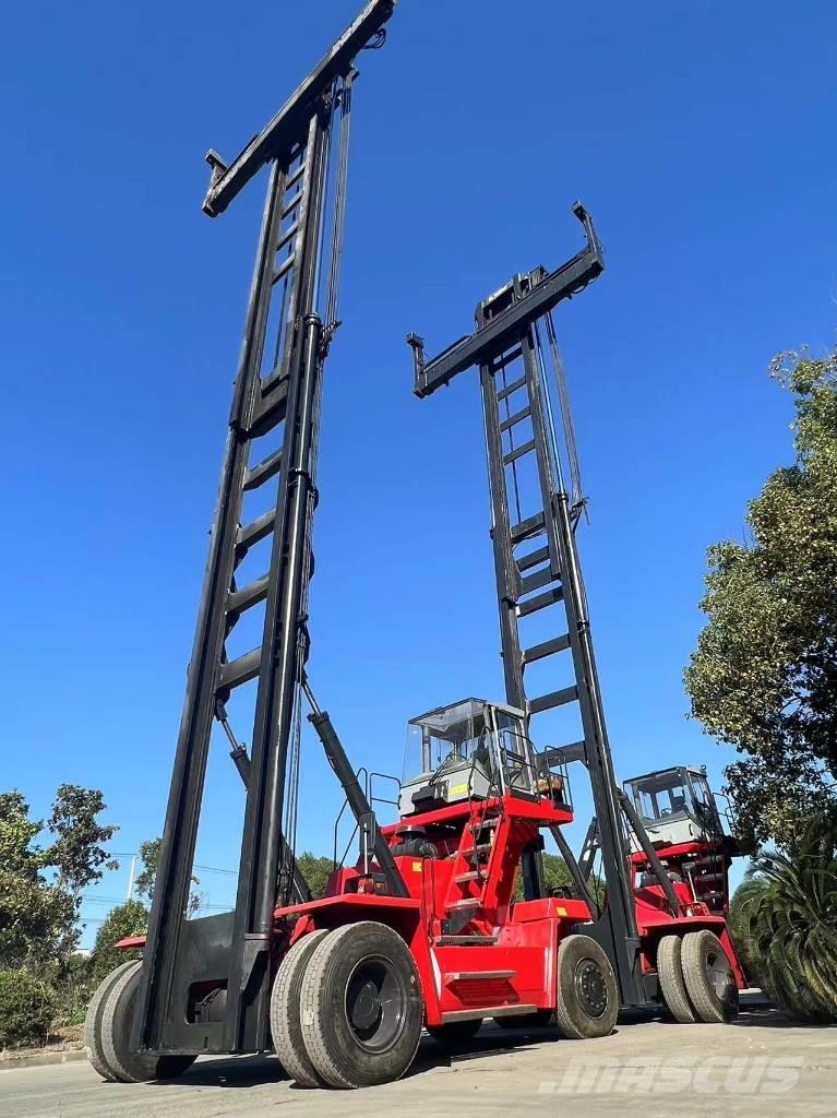 Kalmar DCE 80-45 E7 Żurawie do stertowania