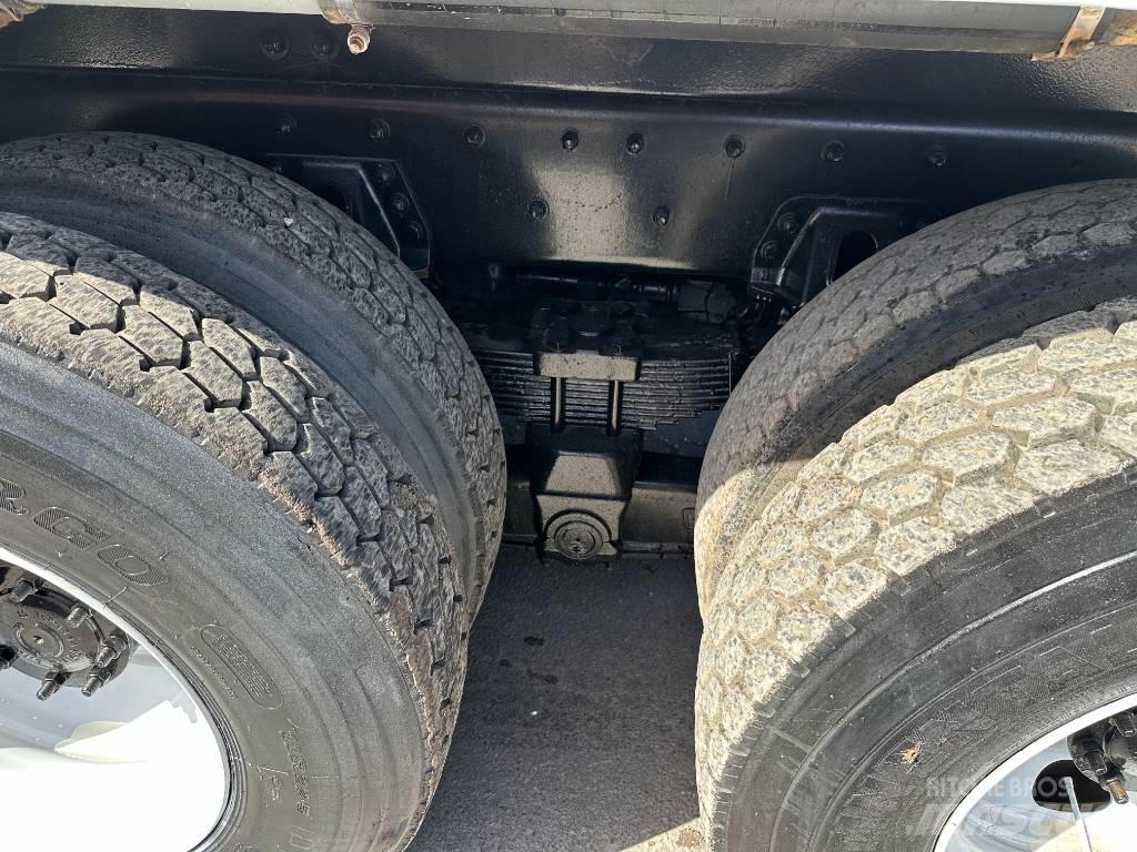 Sterling L 7500 Kombi / koparki ssące