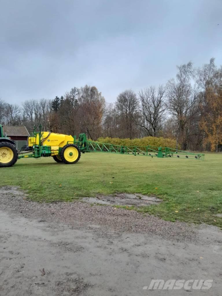 John Deere M 740 i Opryskiwacze zaczepiane