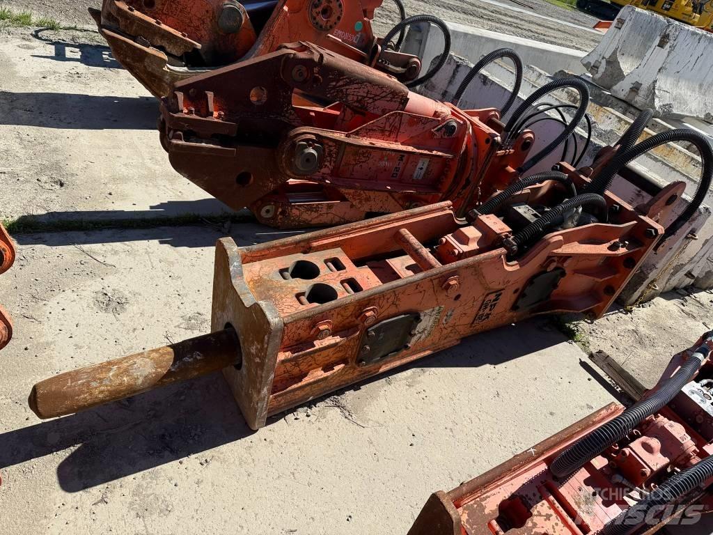 NPK GH 12 Młoty hydrauliczne