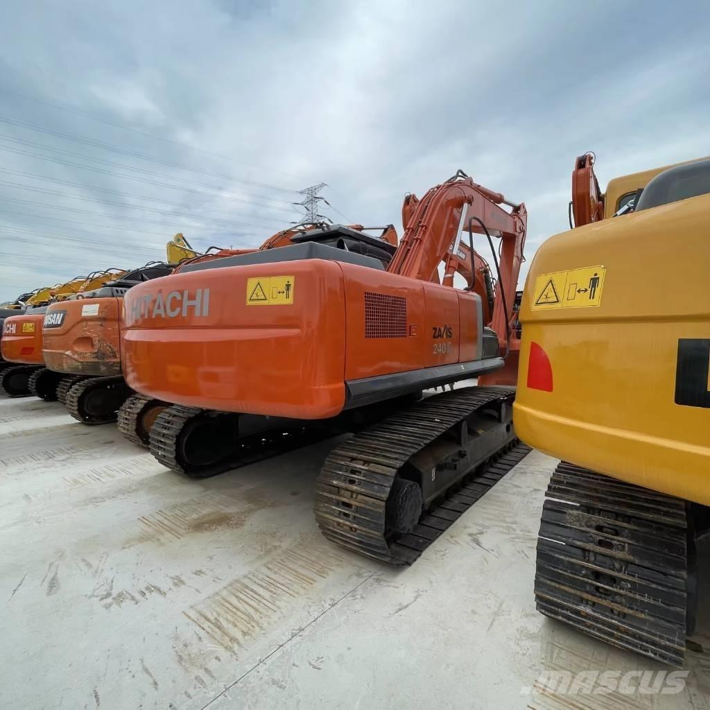 Hitachi ZX 240 Koparki gąsienicowe