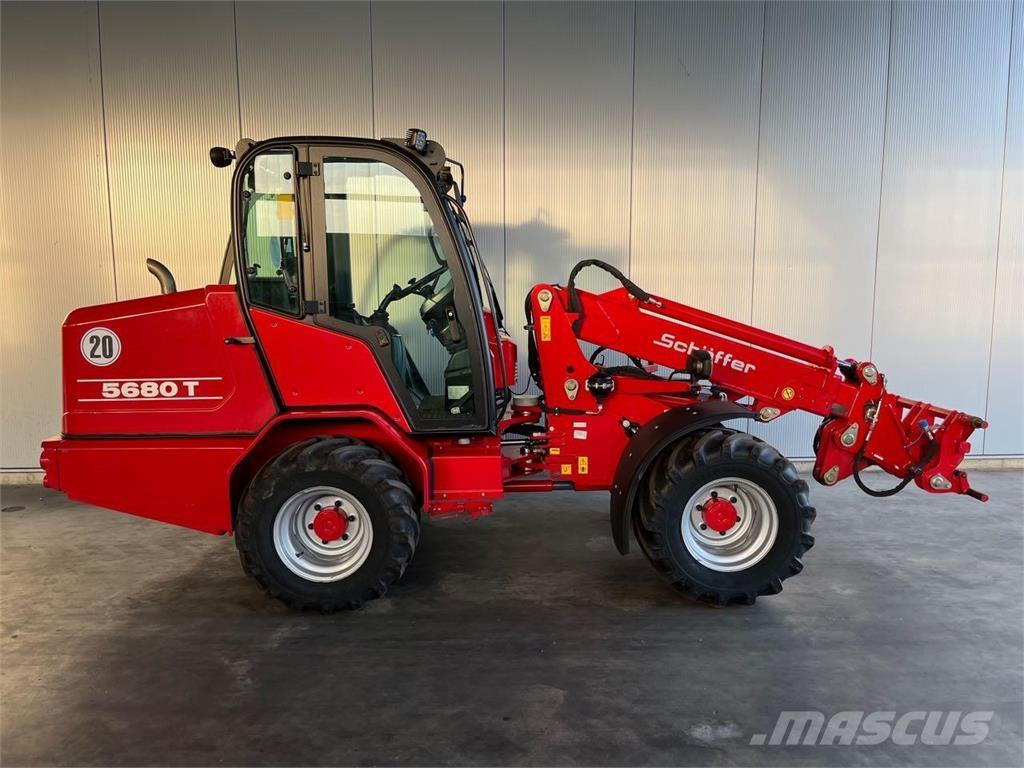 Schäffer 5680 T Ładowarki kołowe