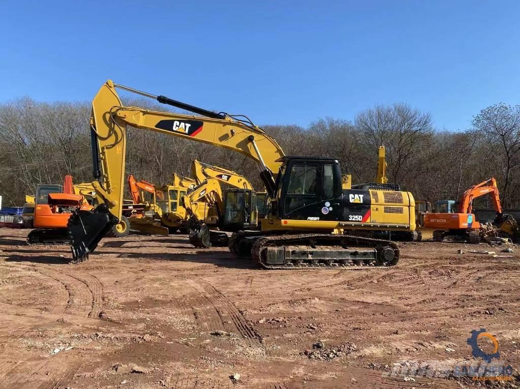 CAT 325 D Koparki gąsienicowe