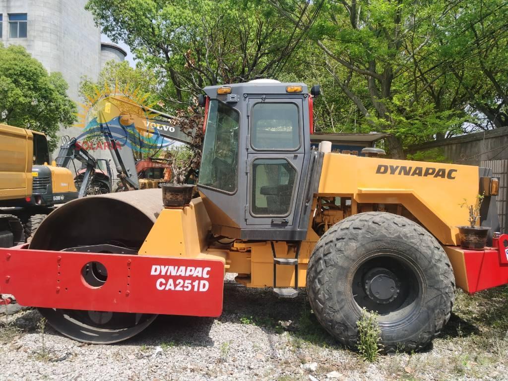 Dynapac CA 251 D Walce jednobębnowe