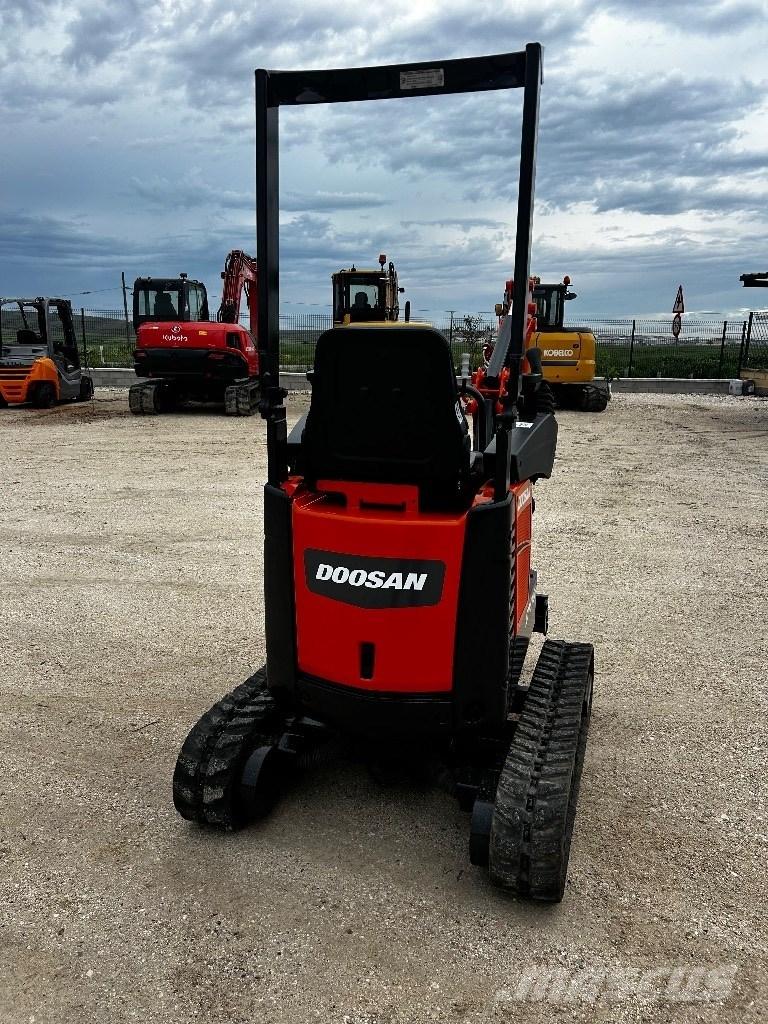 Doosan DX 10 Z Minikoparki