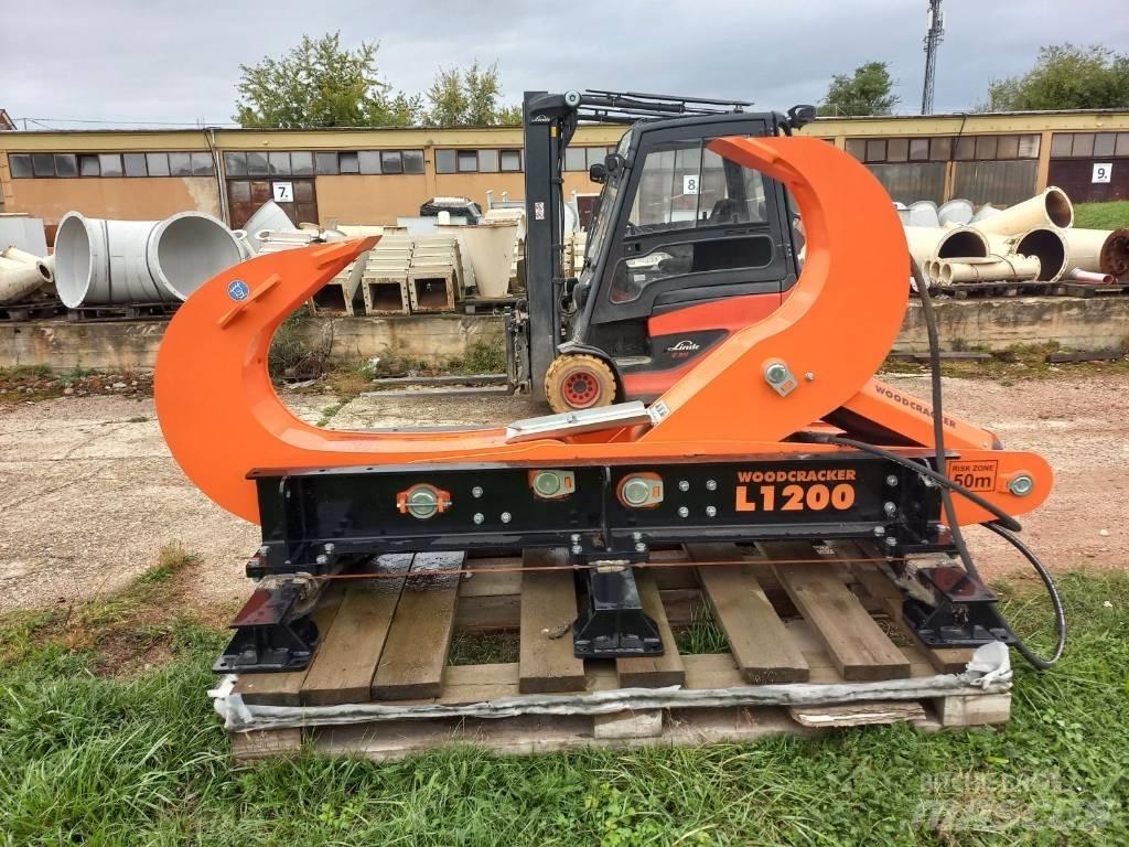 Westtech L1200 Łuparki, pilarki i wiórkarki