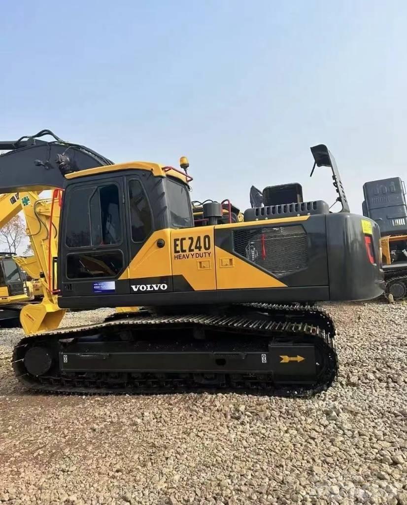 Volvo EC 240 Koparki gąsienicowe