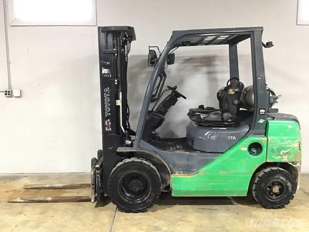 Toyota 8 FG U 25 Wózki widłowe inne