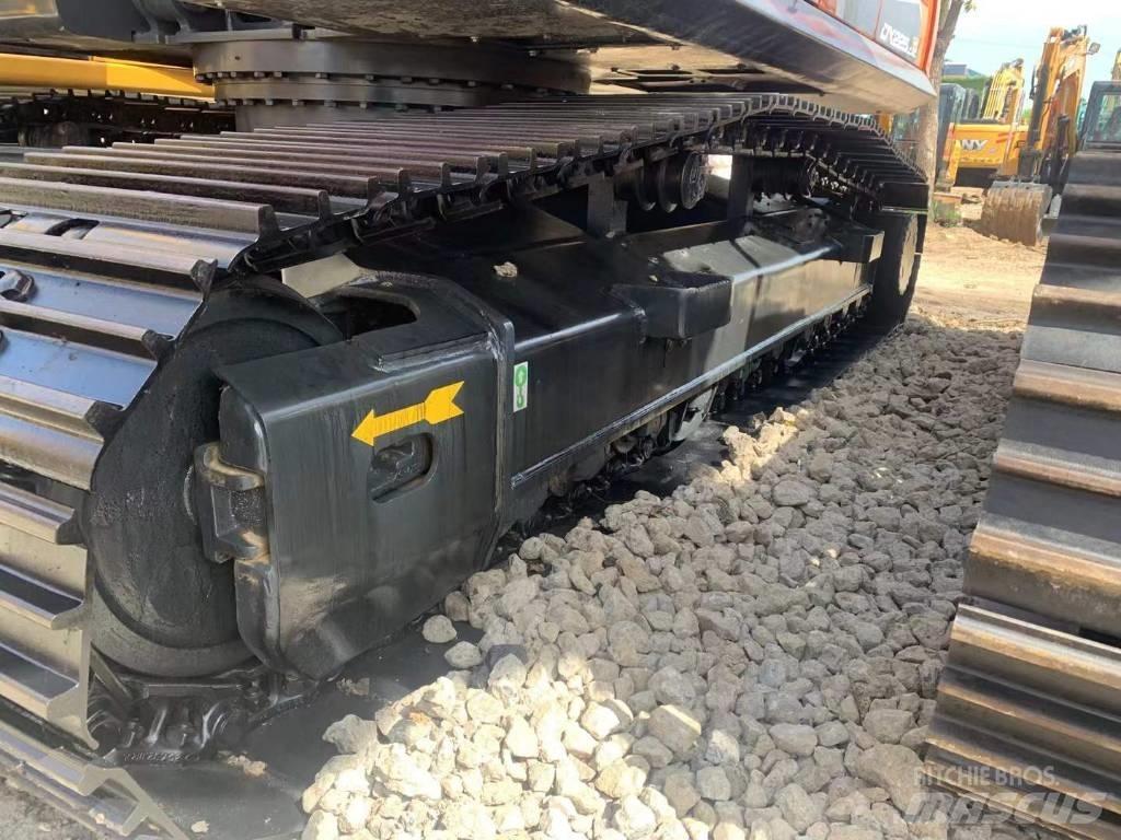 Doosan DX 225 Koparki gąsienicowe