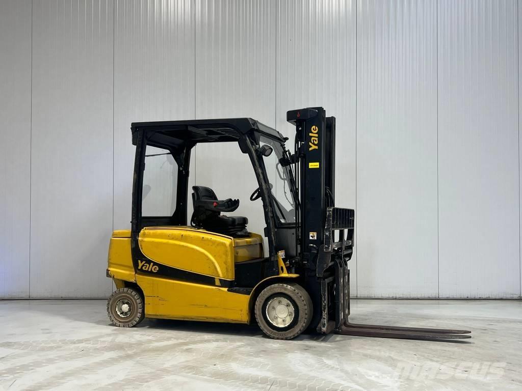 Yale ERP35VL Wózki elektryczne