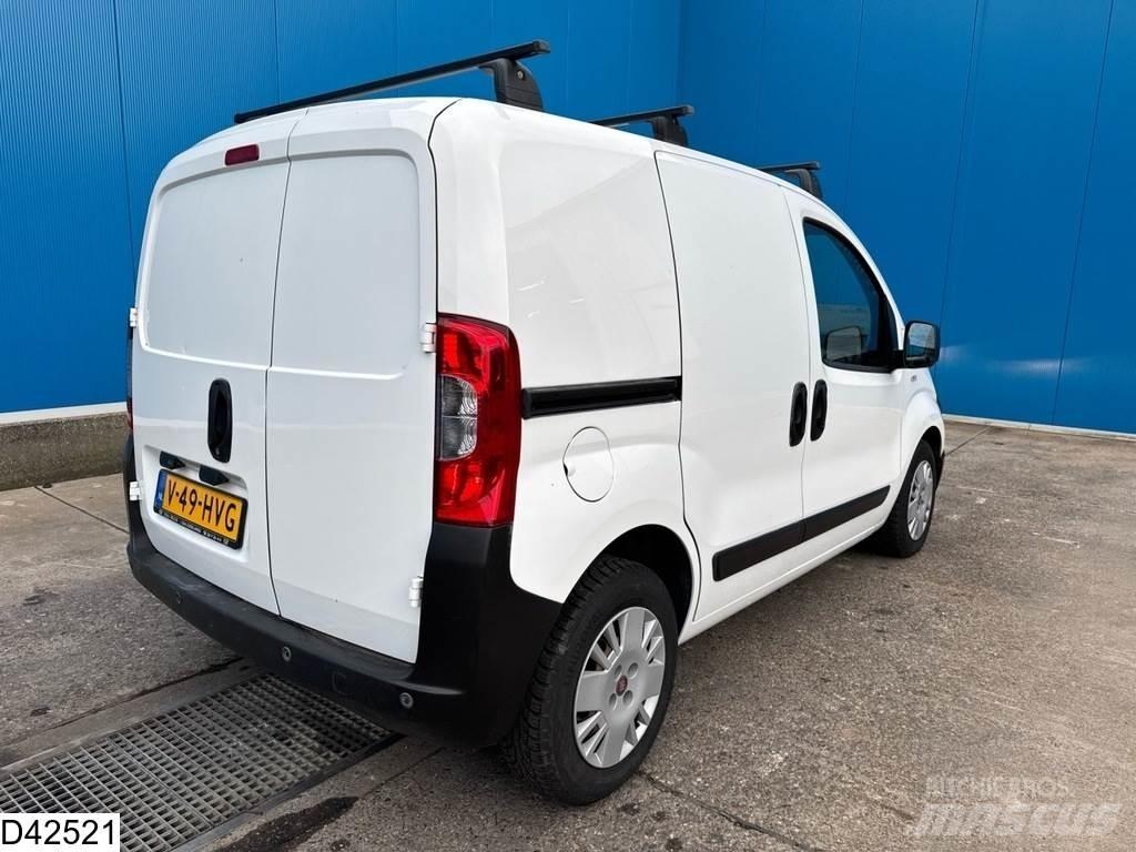 Fiat ? Fiorino Samochody dostawcze ze skrzynią zamkniętą