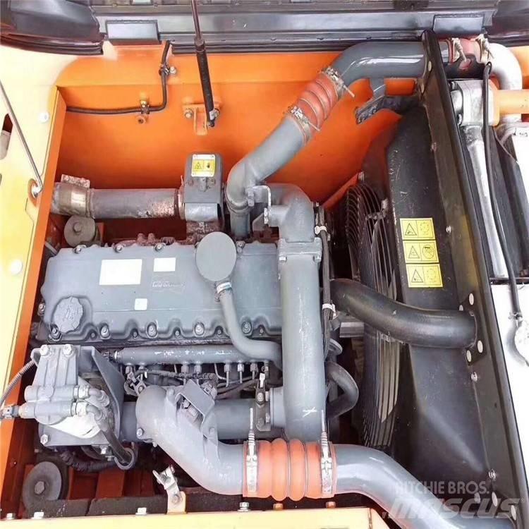Doosan DX 225 Koparki gąsienicowe