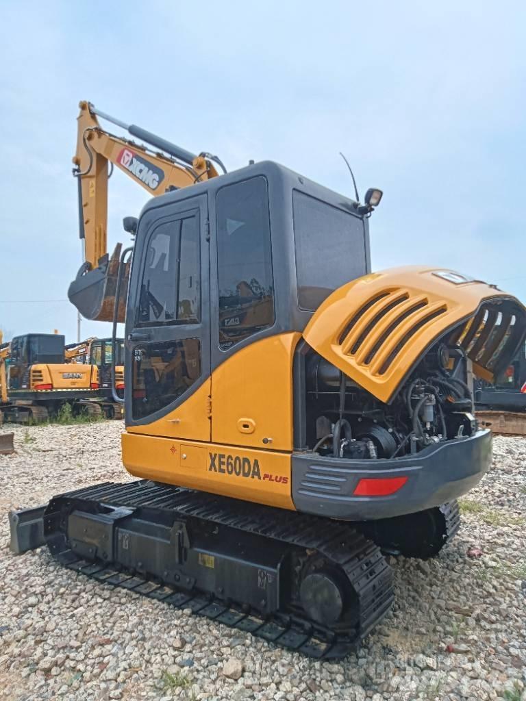 XCMG XE 60 DA Minikoparki