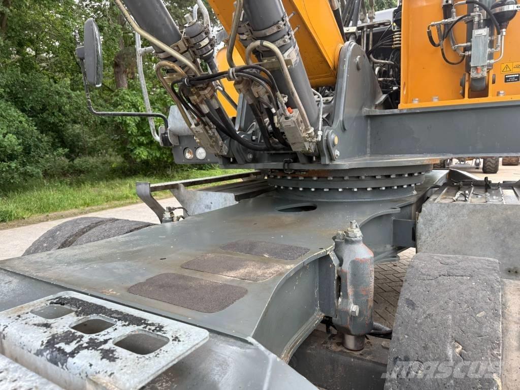 Liebherr LH 22 M Koparki przeładunkowe