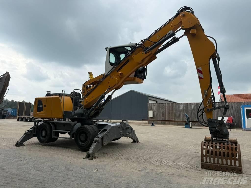 Liebherr LH 22 M Koparki przeładunkowe