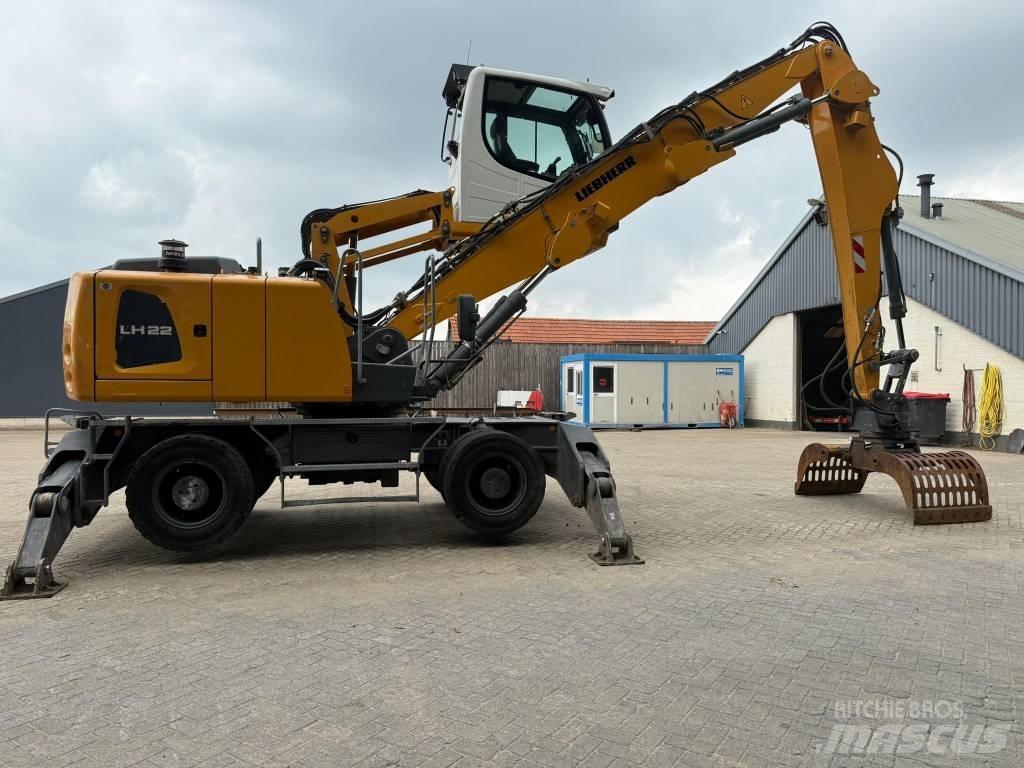 Liebherr LH 22 M Koparki przeładunkowe