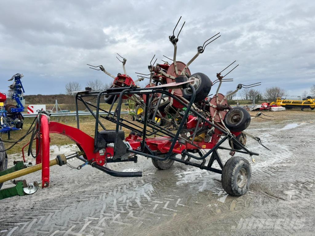Fella TH901 trans Zgrabiarki i przetrząsacze