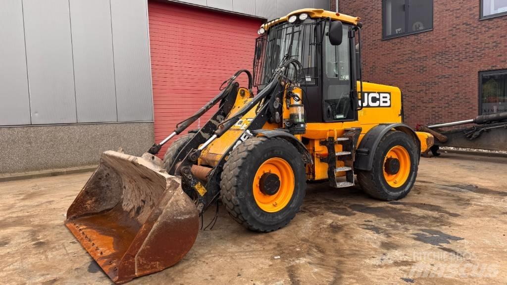 JCB 411 Ładowarki kołowe