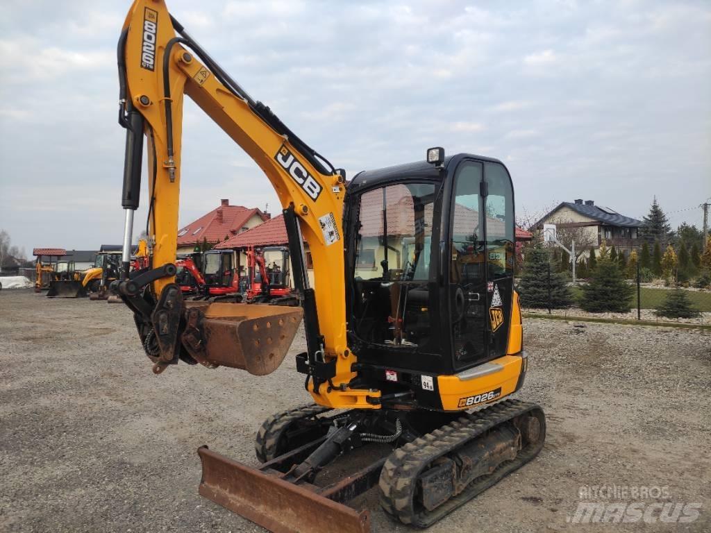 JCB 8026 CTS Minikoparki