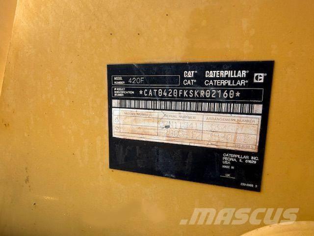 CAT 420 F Koparko-ładowarki