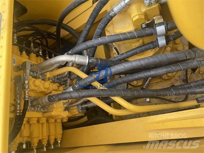 Komatsu PC 240 -8 Koparki gąsienicowe
