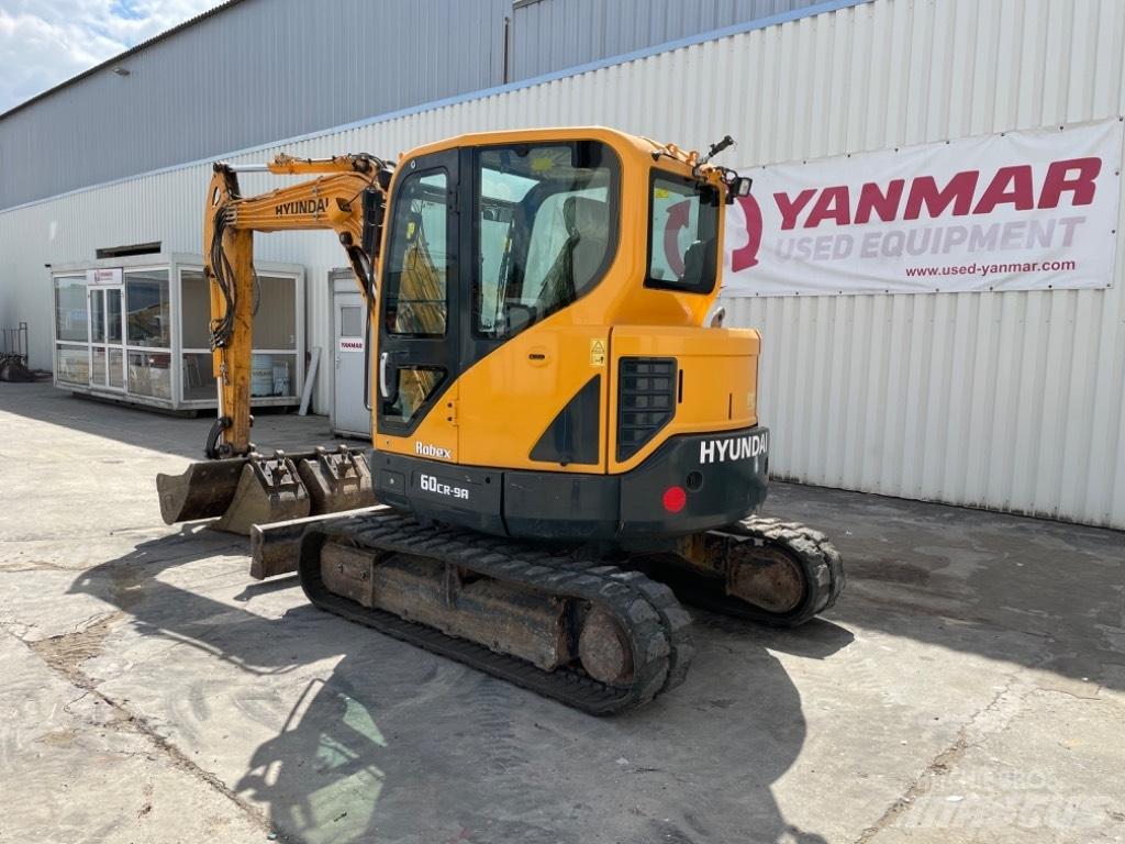 Hyundai R60 CR9A Minikoparki