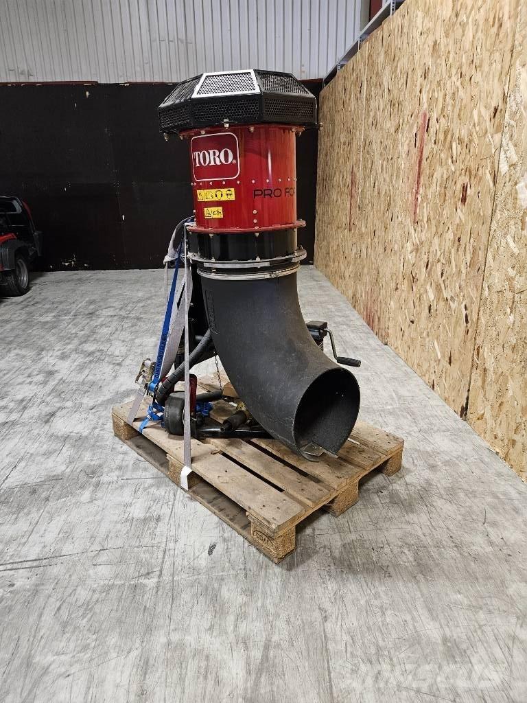Toro ProForce Sprzęt do usuwania gruzu