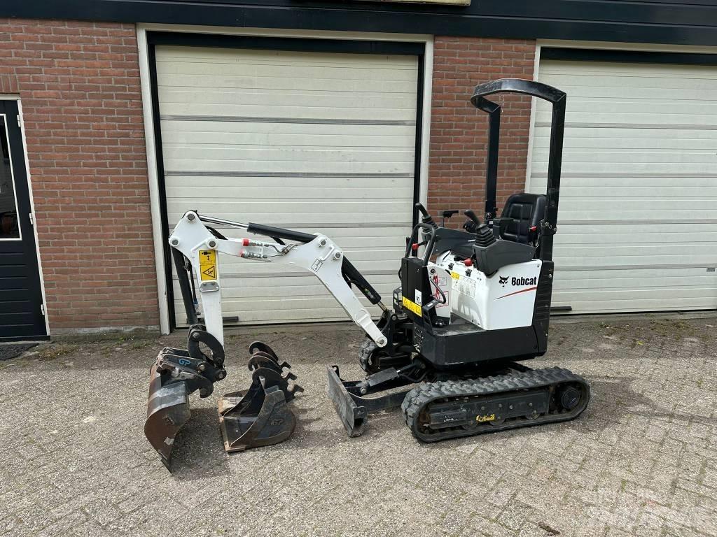 Bobcat E 10z Minikoparki