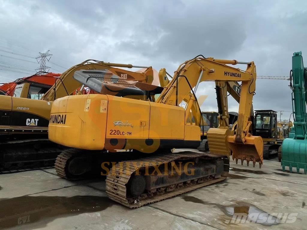 Hyundai Robex 220-7 Koparki gąsienicowe