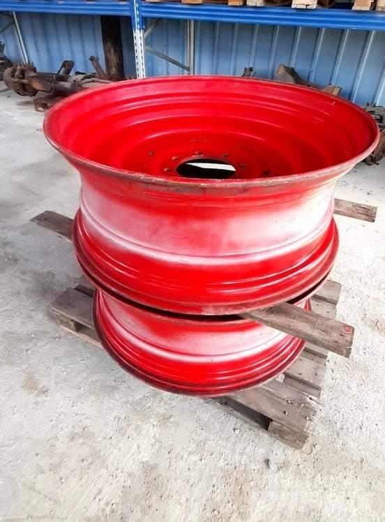 Fendt 15x38 RIMS Opony, koła i felgi