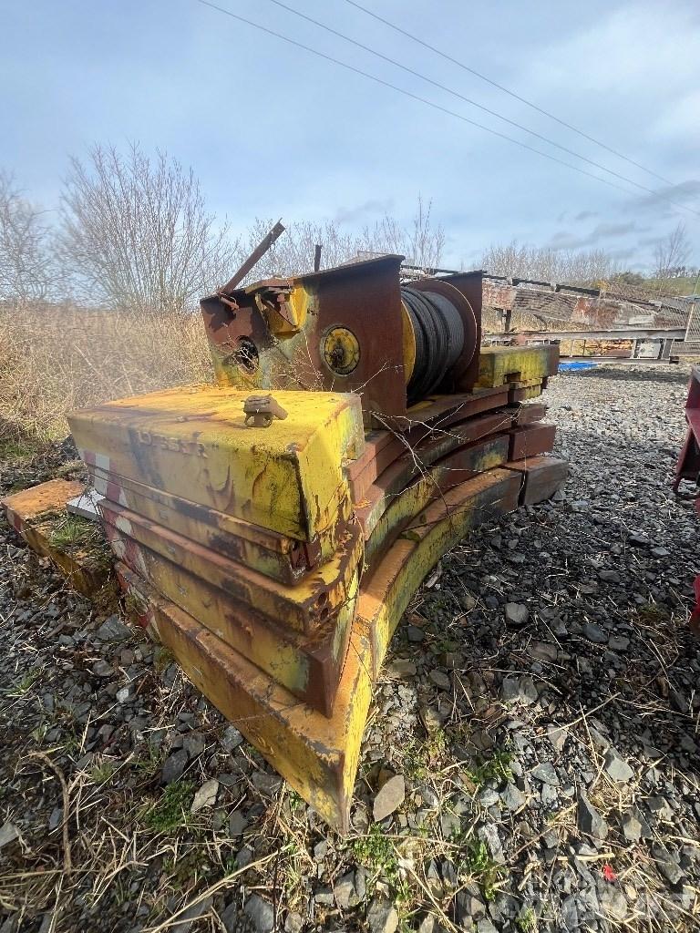 Demag AC 395 Hydraulika