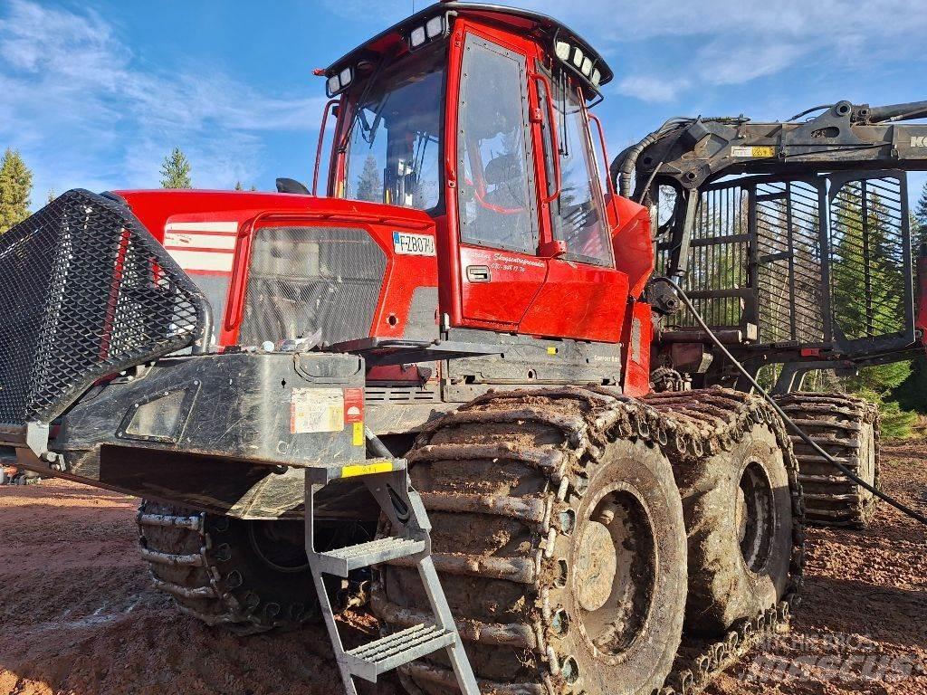 Komatsu 895 Forwardery
