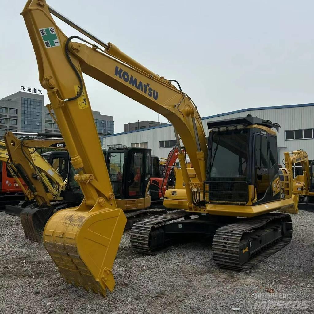 Komatsu 130-7 Koparki gąsienicowe