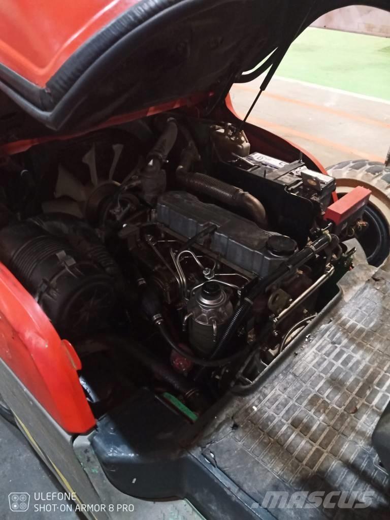 Mitsubishi FD 15 N Wózki Diesla