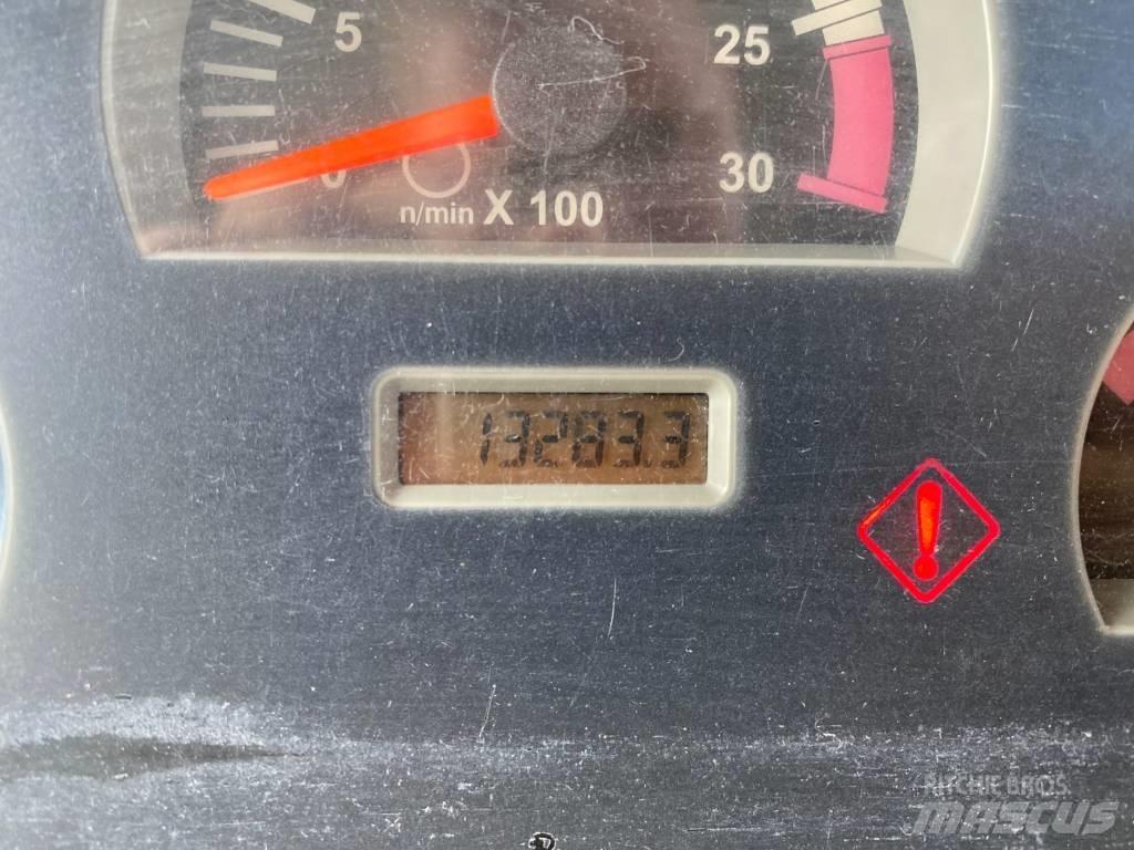 CAT 422 F TURBO Koparko-ładowarki