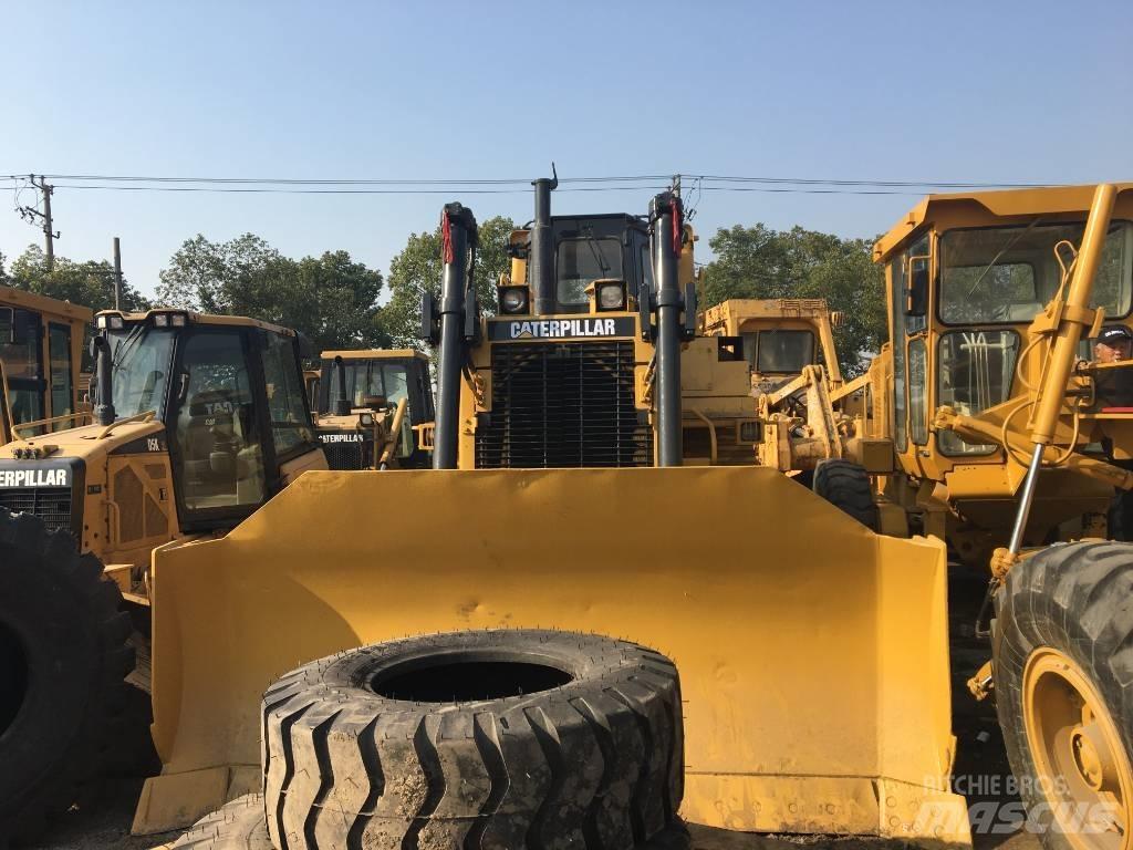 CAT D 7 H Spycharki gąsienicowe