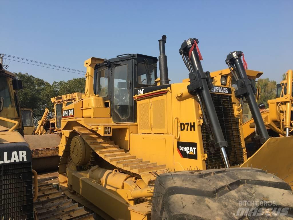 CAT D 7 H Spycharki gąsienicowe