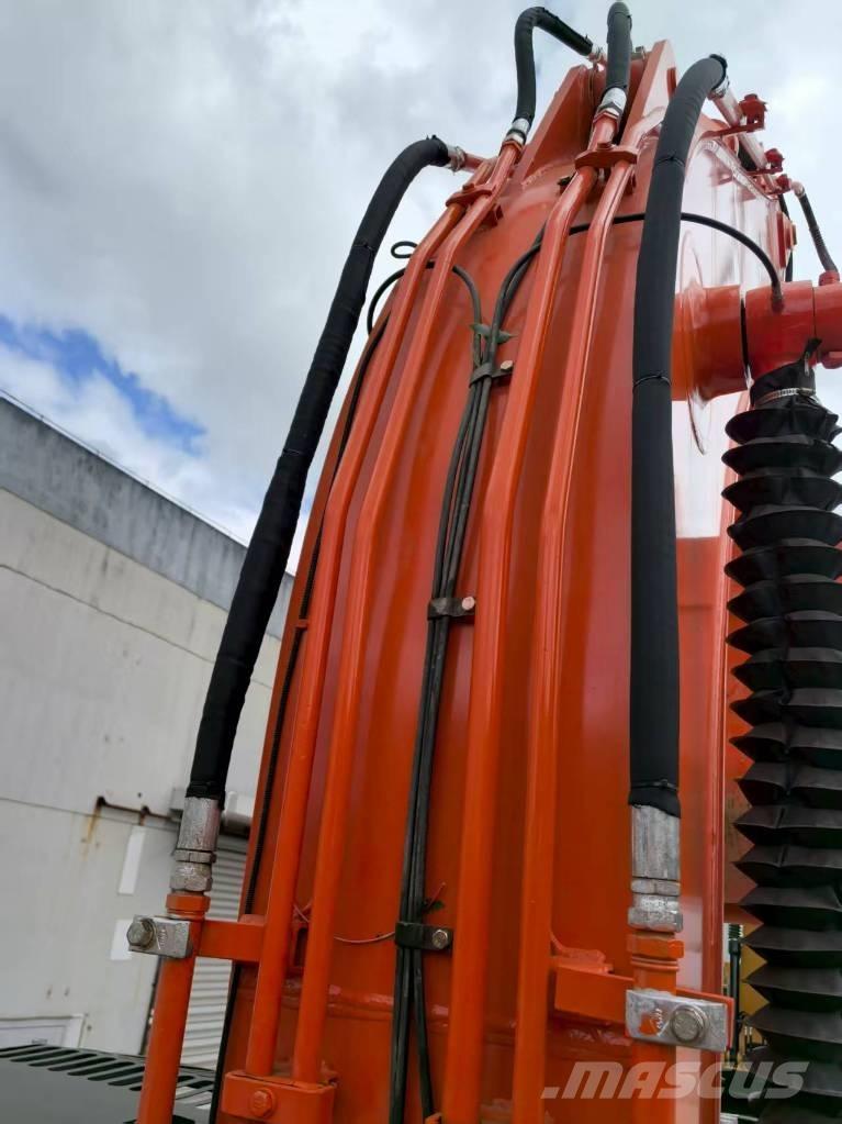 Hitachi ZX 240 HG Koparki gąsienicowe