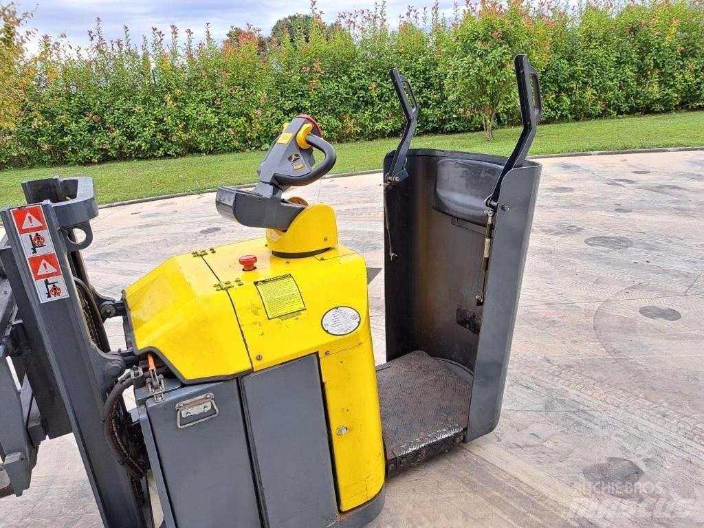 Combilift CS 600 Wózki widłowe unoszące z dyszlem