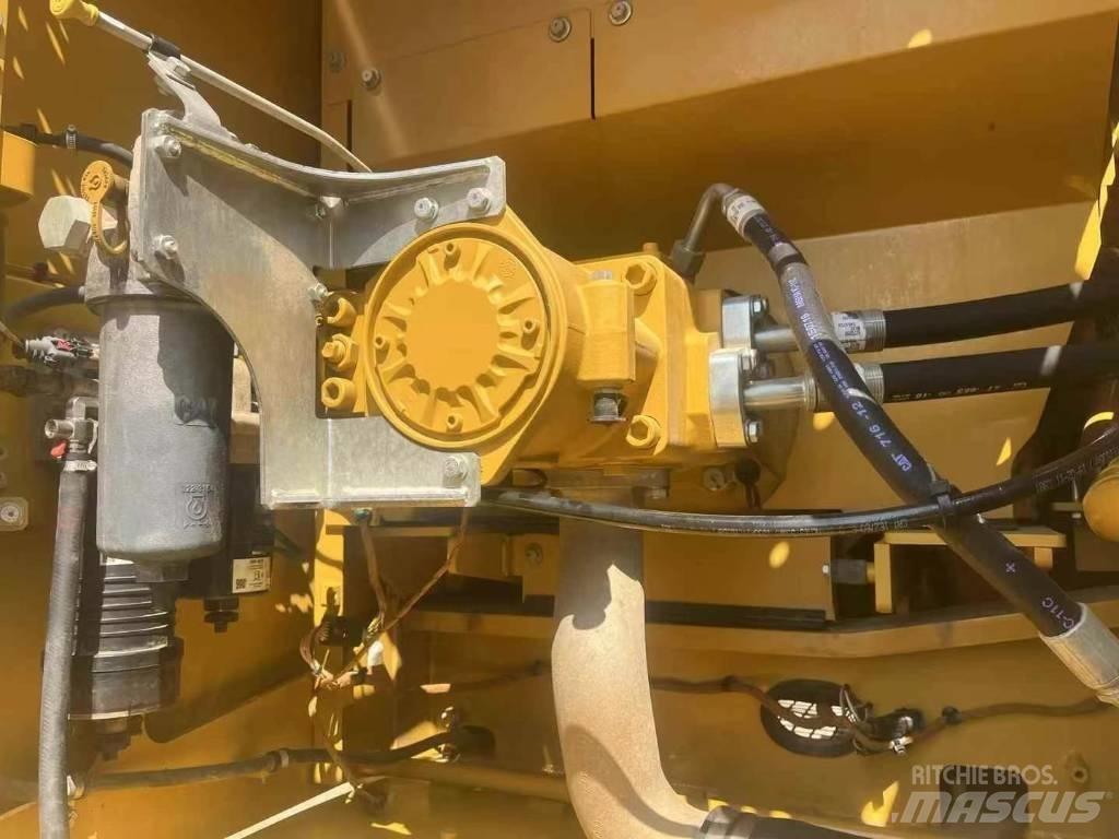 CAT 330 Koparki gąsienicowe