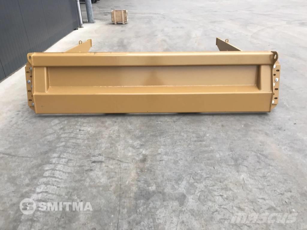 CAT 725C Skrzynie ładunkowe