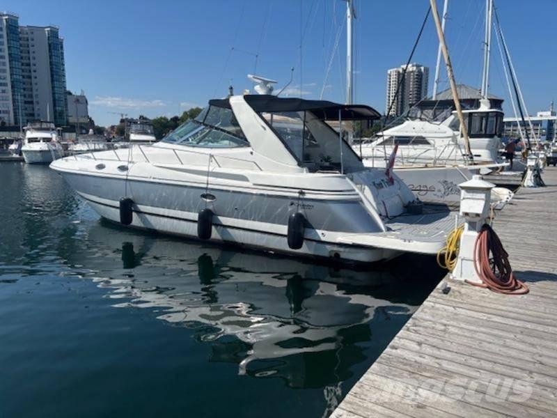  Cruisers Yachts 3870 Łodzie, pontony i barki budowlane