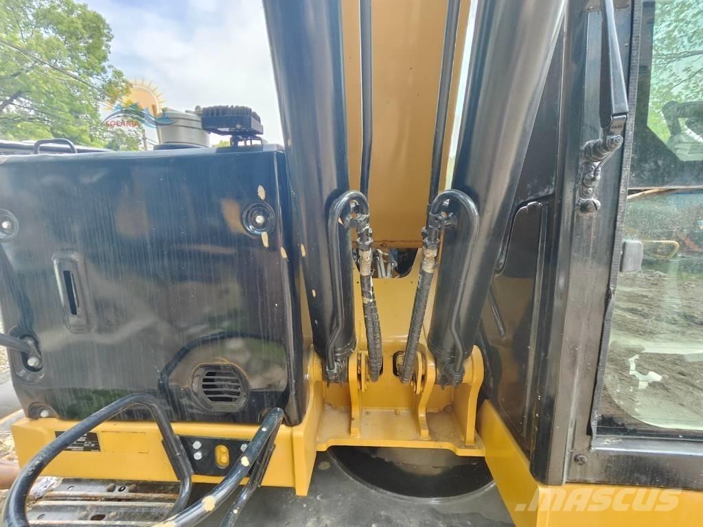 CAT 310 Koparki gąsienicowe