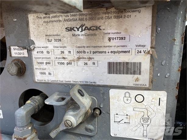 SkyJack SJ III 3226 Podnośniki nożycowe