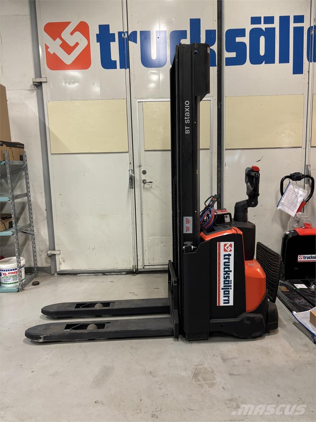 Toyota SWE120 Samojezdne maszyny do załadunku