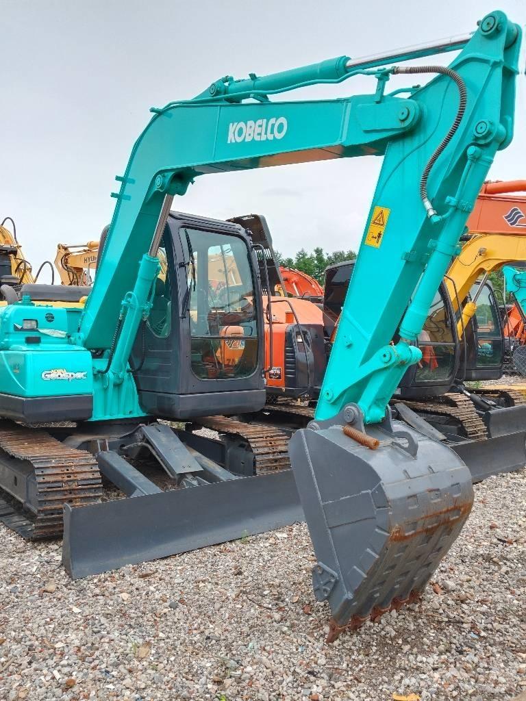 Kobelco SK 75 Koparki gąsienicowe