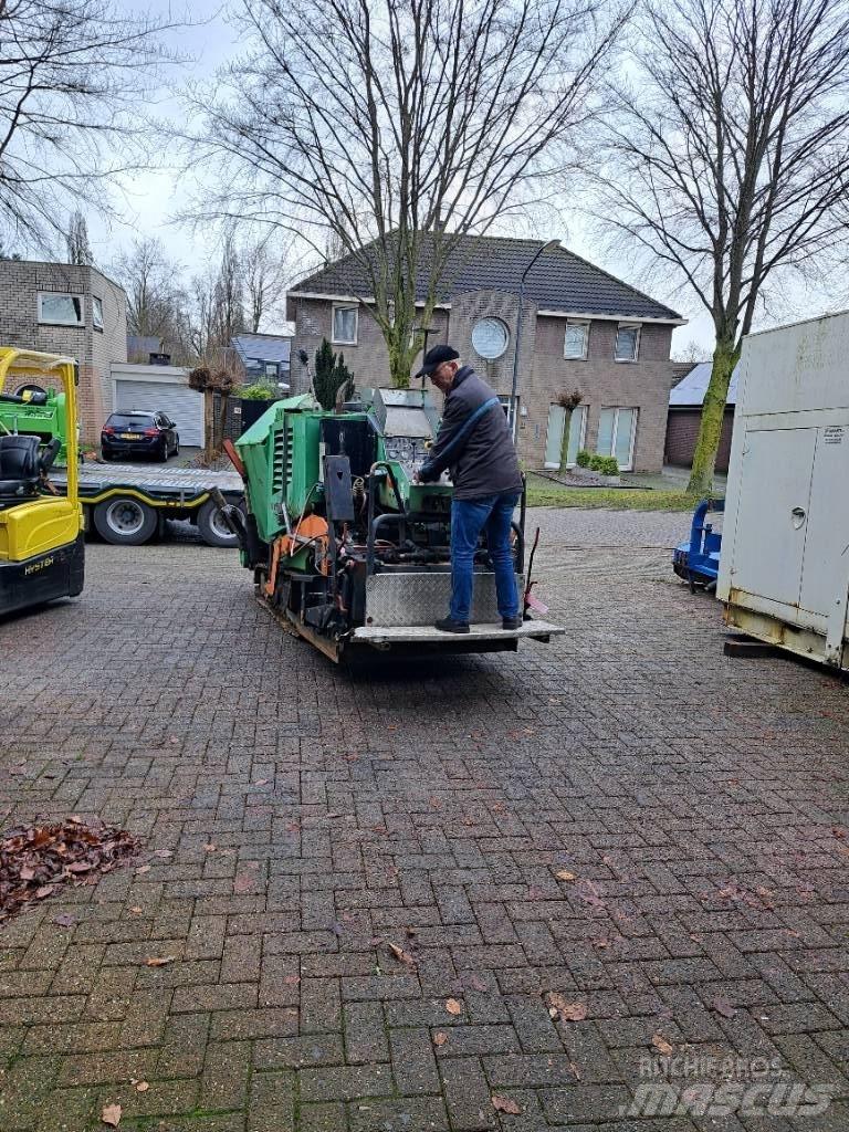 Demag 45 Rozściełacze do asfaltu