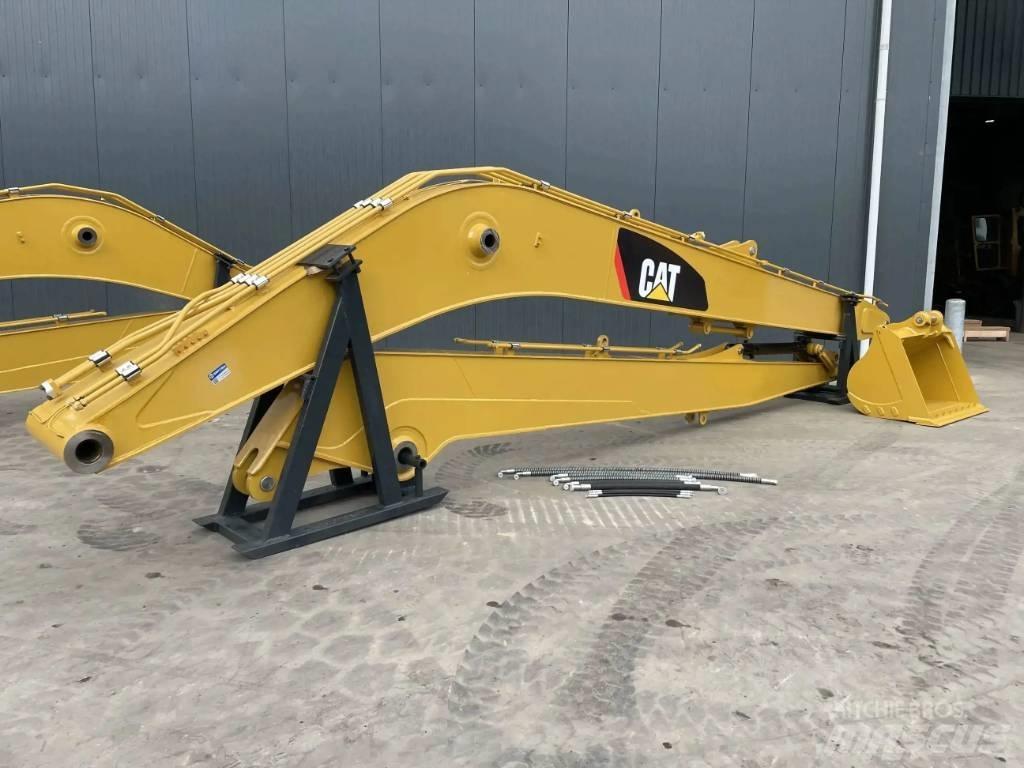 CAT 323F 18m Set Łyżki do koparek