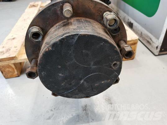 Komatsu WA 90 axle Mosty, wały i osie